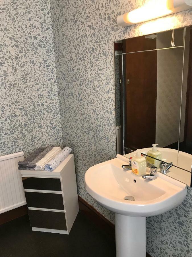 Sunnymead Guest House Абериствіт Екстер'єр фото